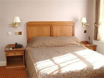 Silver Cup - Inn Luton  Dış mekan fotoğraf